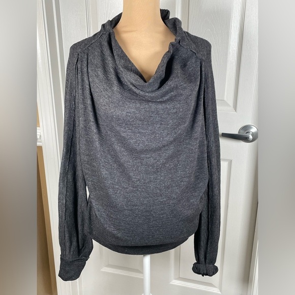 We The Free Bat Sleeve Sweater Cowl Neck Dark Gray Small - Picture 3 of 7